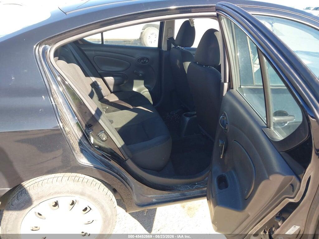 3N1CN7AP4JL839529 2018 NISSAN VERSA photo no. 8