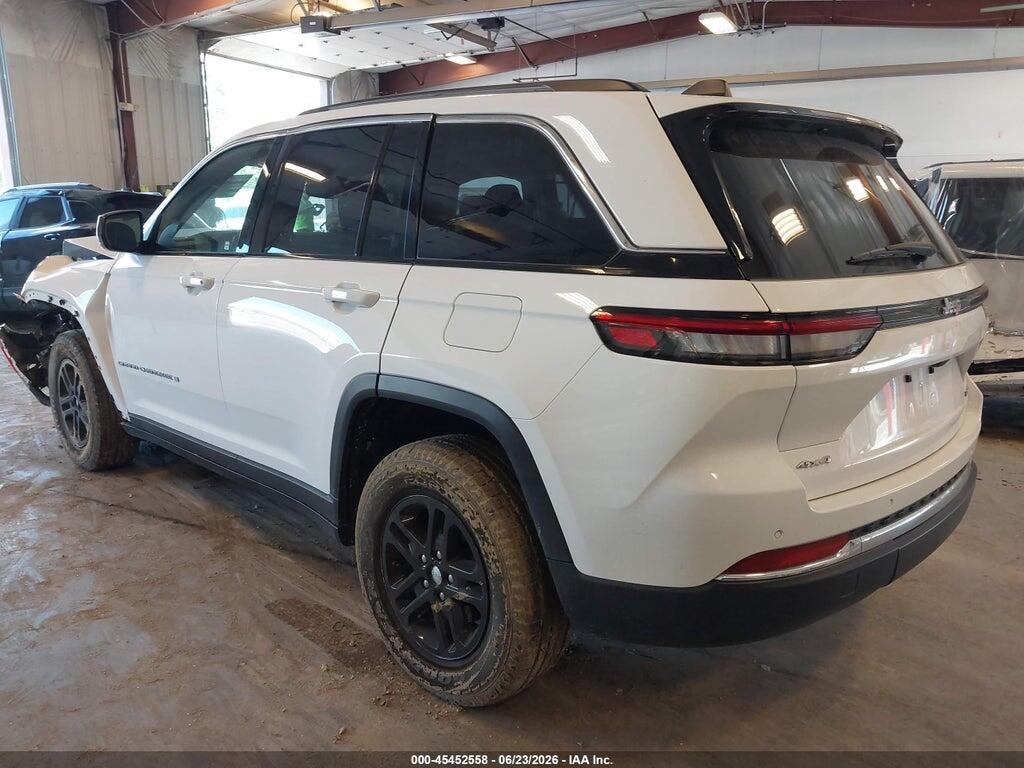 1C4RJHAGXPC547784 2023 JEEP GRAND CHEROKEE photo no. 3
