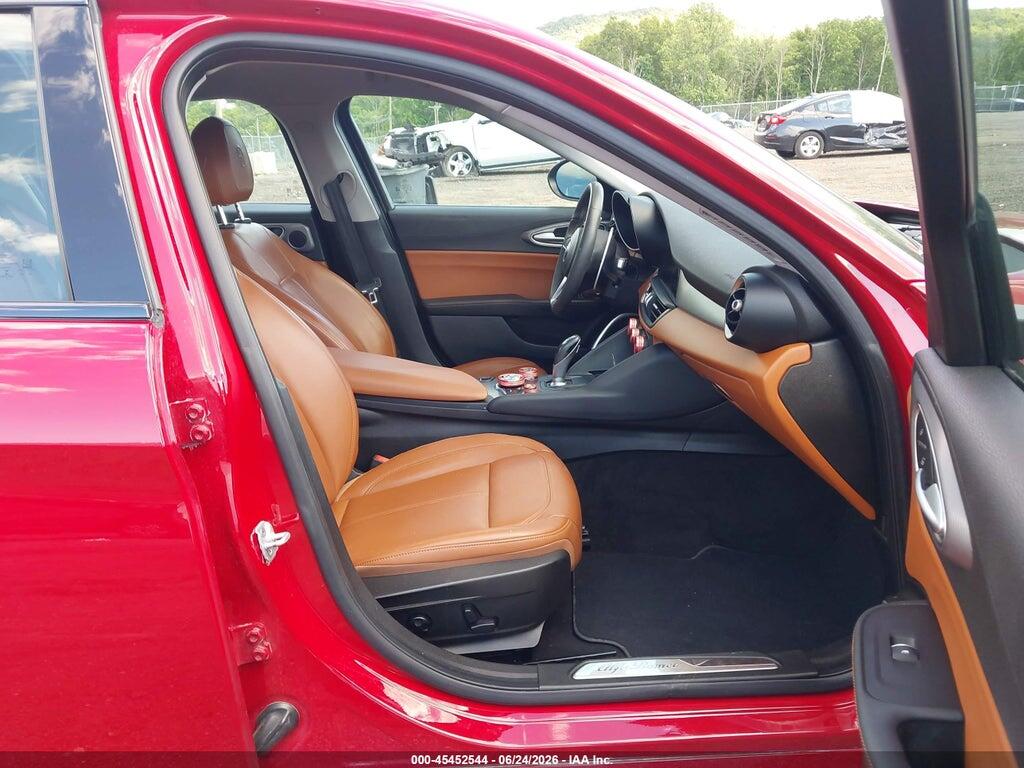 ZARFAEDN2H7539769 2017 ALFA ROMEO GIULIA photo no. 5