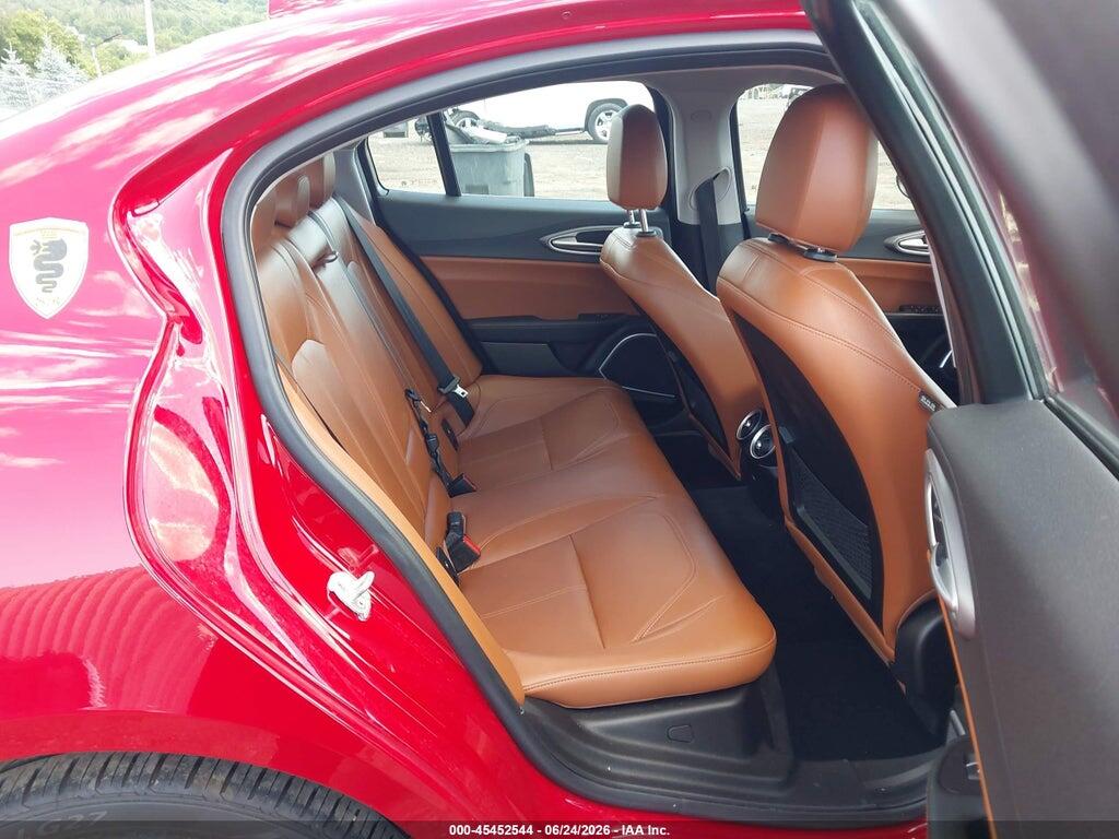 ZARFAEDN2H7539769 2017 ALFA ROMEO GIULIA photo no. 8