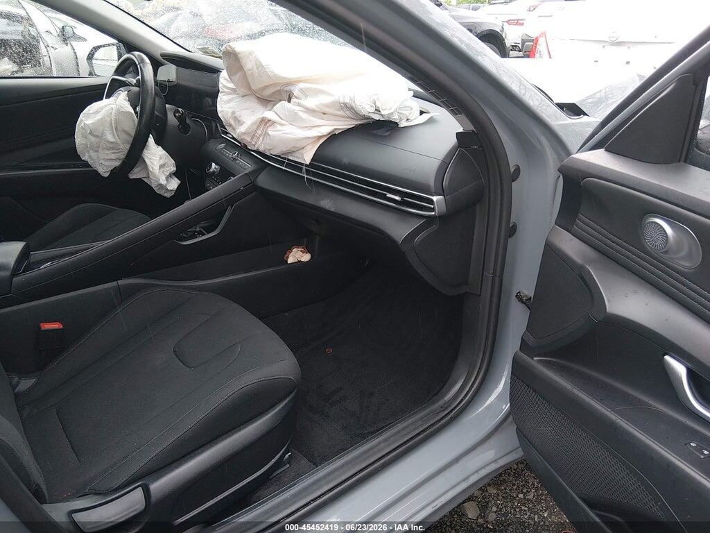 KMHLS4AG0PU408524 2023 HYUNDAI ELANTRA photo no. 5