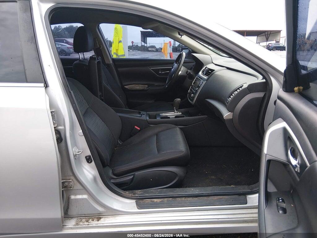 1N4AL3AP1HC209837 2017 NISSAN ALTIMA photo no. 5