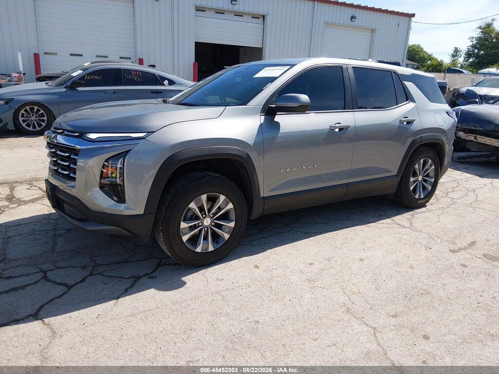 3GNAXHEG2TL153305 2026 CHEVROLET EQUINOX photo no. 2