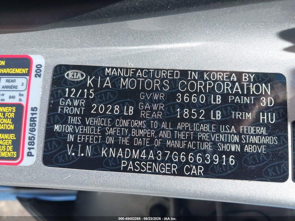 KNADM4A37G6663916 2016 KIA RIO photo no. 9