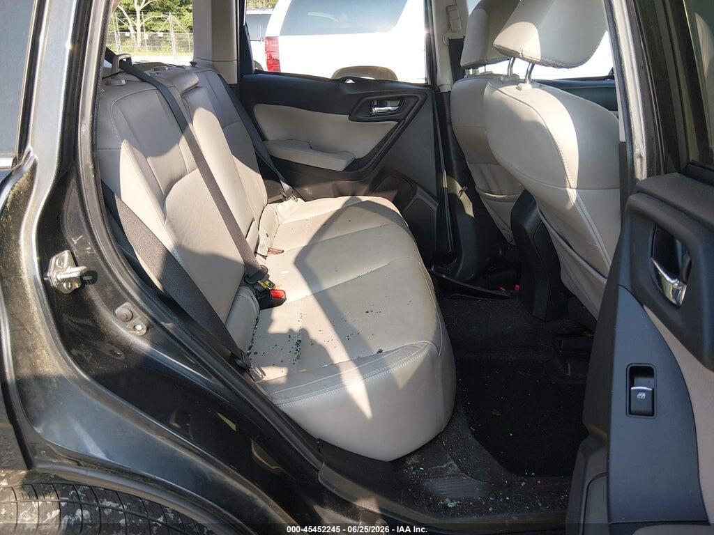 JF2SJAJC7HH572296 2017 SUBARU FORESTER photo no. 8