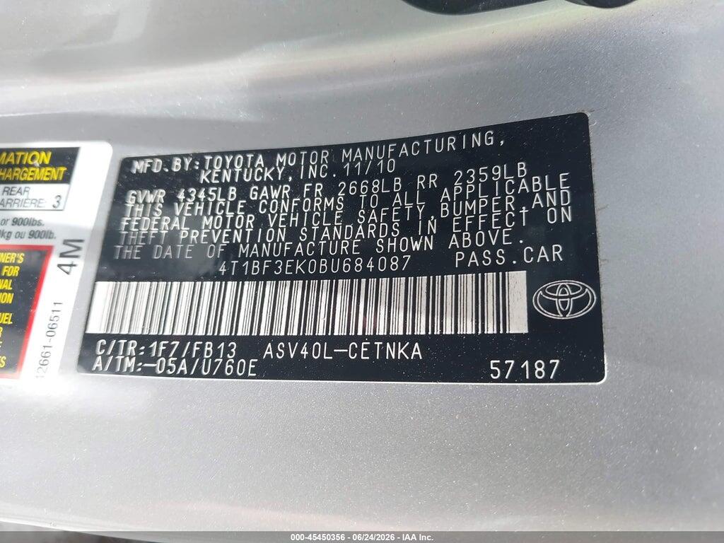 4T1BF3EK0BU684087 2011 TOYOTA CAMRY photo no. 9