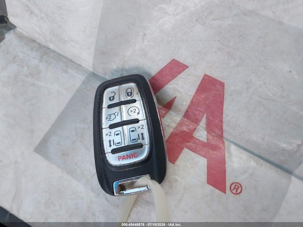 2C4RC1GG0LR230039 2020 CHRYSLER PACIFICA photo no. 11