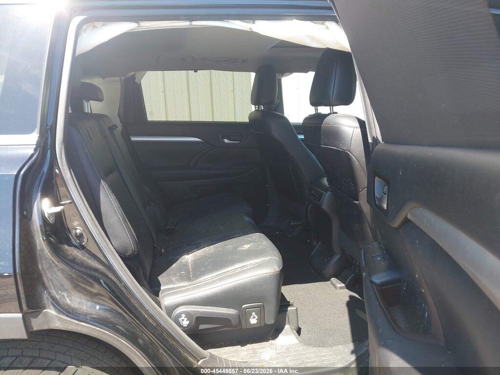 5TDJZRFH5HS397807 2017 TOYOTA HIGHLANDER photo no. 8