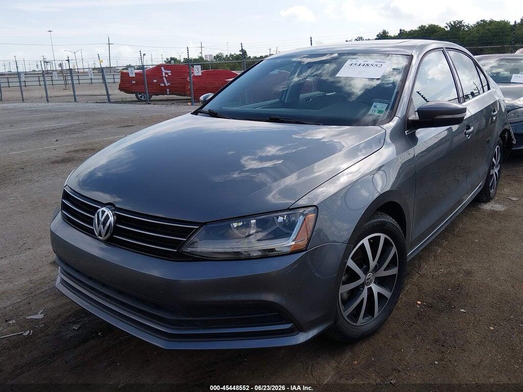 3VWDB7AJ3HM371980 2017 VOLKSWAGEN JETTA photo no. 2