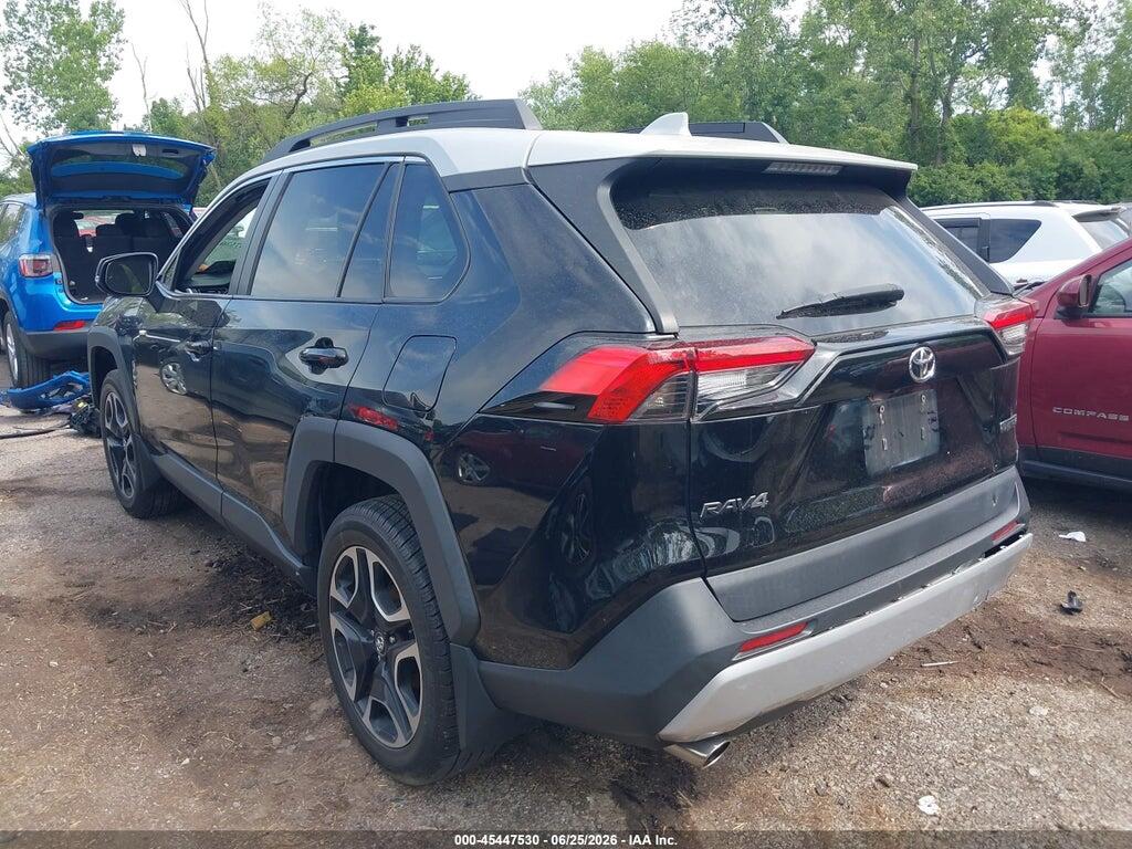 2T3J1RFV0KW069231 2019 TOYOTA RAV4 photo no. 3