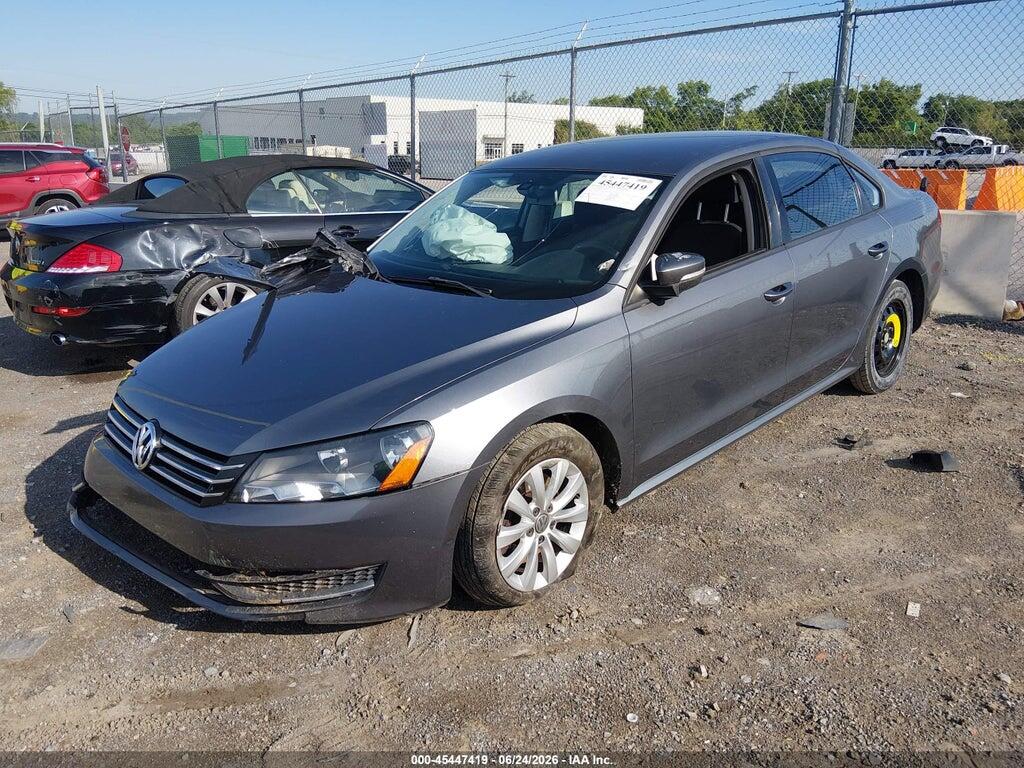 1VWAH7A33DC115529 2013 VOLKSWAGEN PASSAT photo no. 2