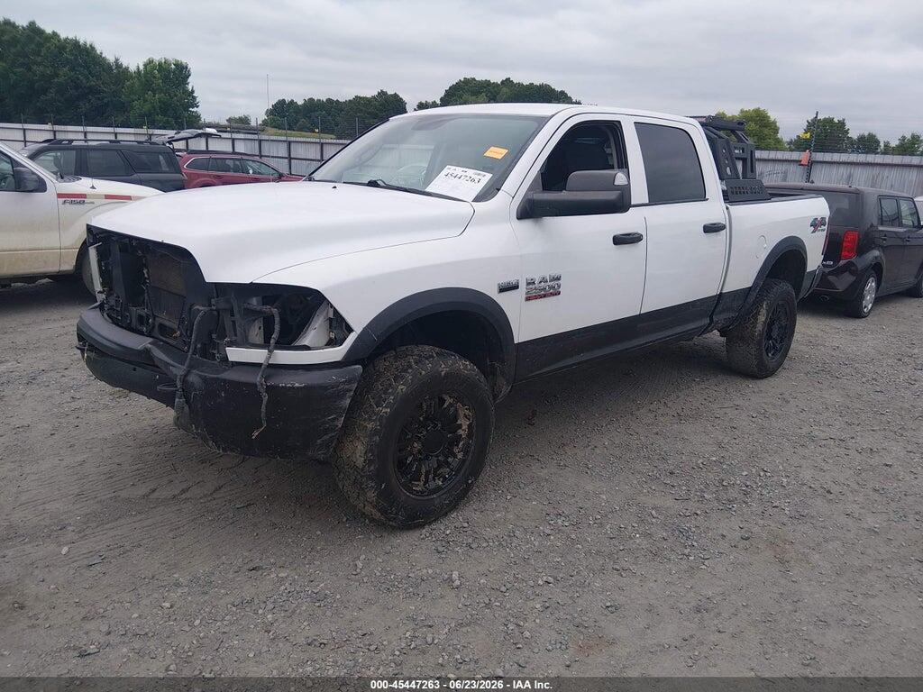 3C6UR5CJ4FG693157 2015 RAM 2500 photo no. 2