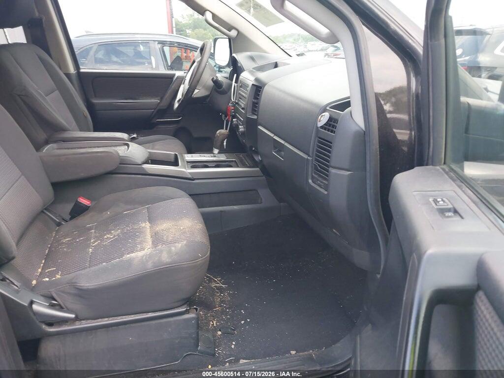 1N6BA0ED5CN321439 2012 NISSAN TITAN photo no. 5