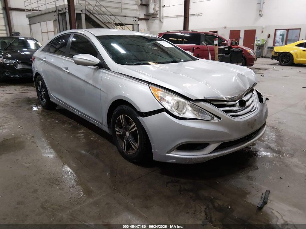 5NPEB4AC8DH517989 2013 HYUNDAI SONATA photo no. 1