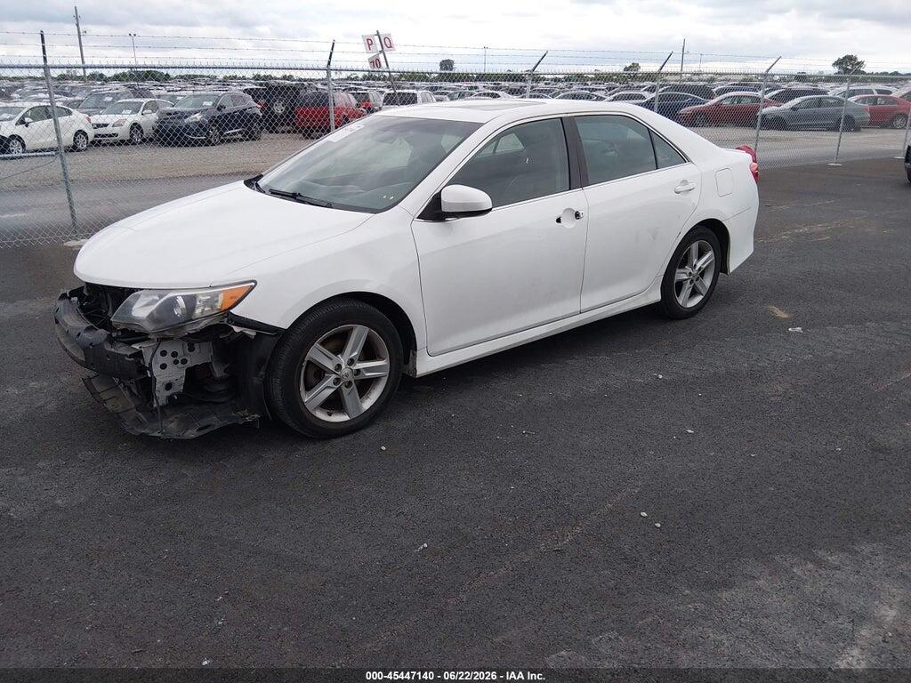 4T1BF1FK3DU679181 2013 TOYOTA CAMRY photo no. 2