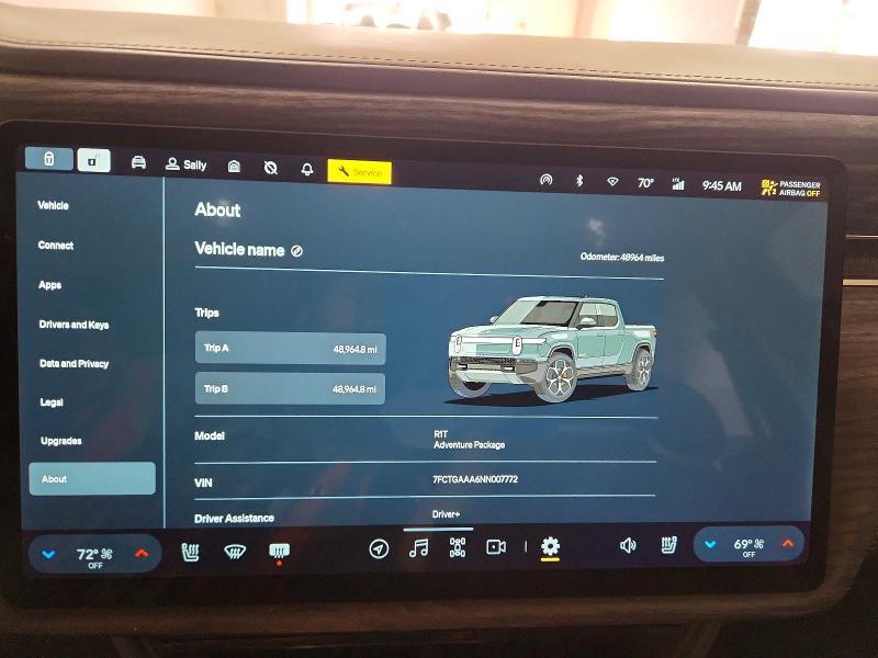 2022 RIVIAN R1T ADVENTURE — Фото 9 из 13