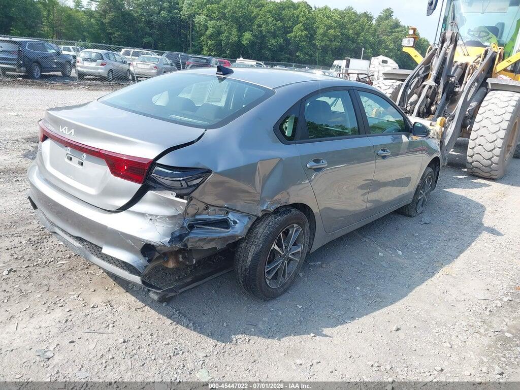 3KPF24AD7PE543408 2023 KIA FORTE photo no. 4