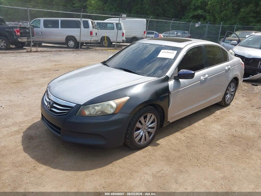 1HGCP2F70BA088894 2011 HONDA ACCORD photo no. 2