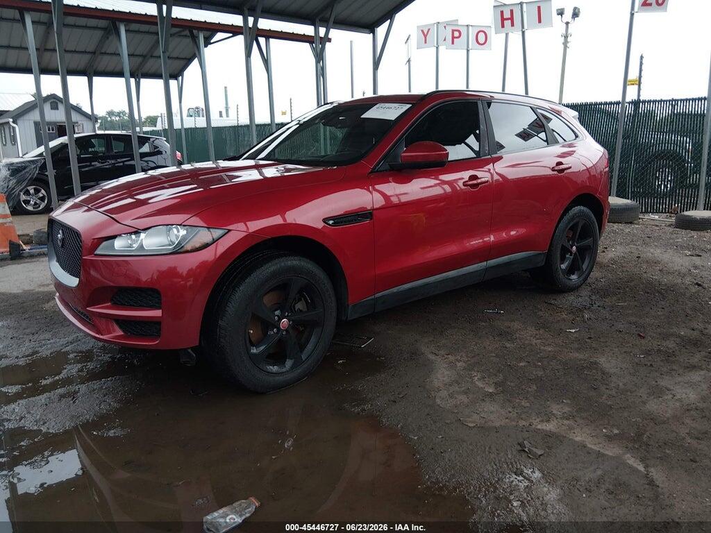 SADCJ2BV6HA894028 2017 JAGUAR F-PACE photo no. 2