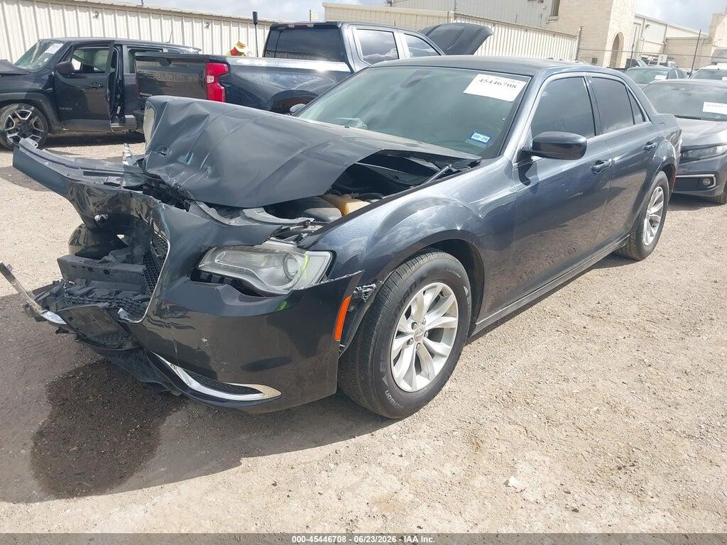 2C3CCAAG9GH141911 2016 CHRYSLER 300 photo no. 2