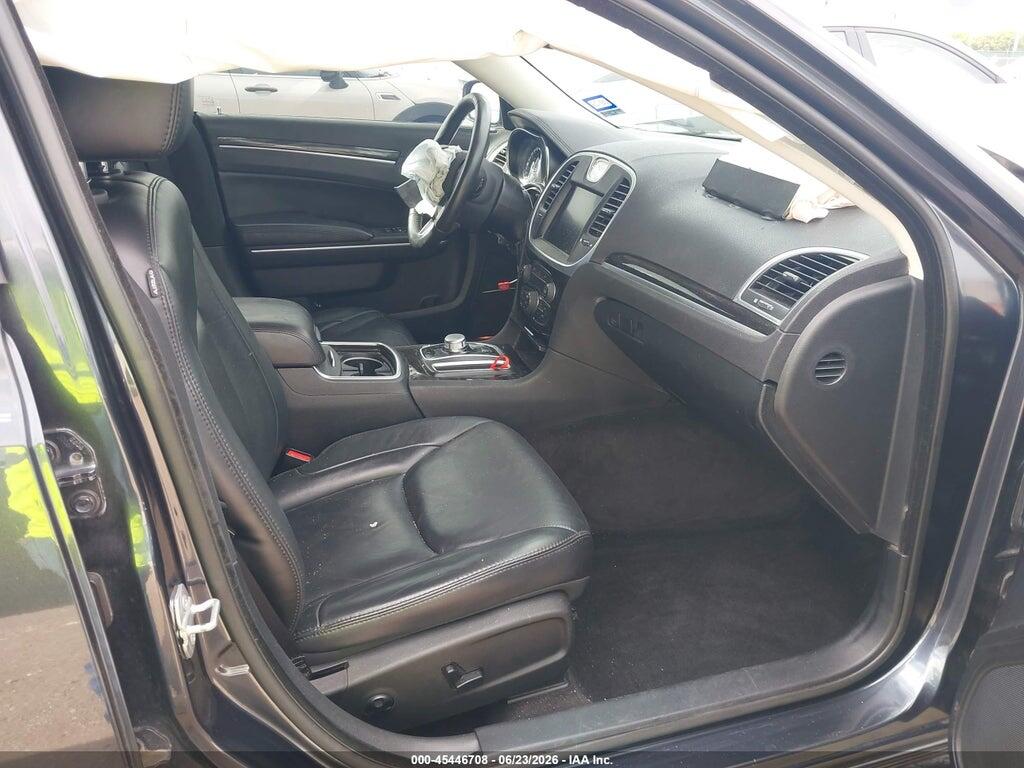 2C3CCAAG9GH141911 2016 CHRYSLER 300 photo no. 5