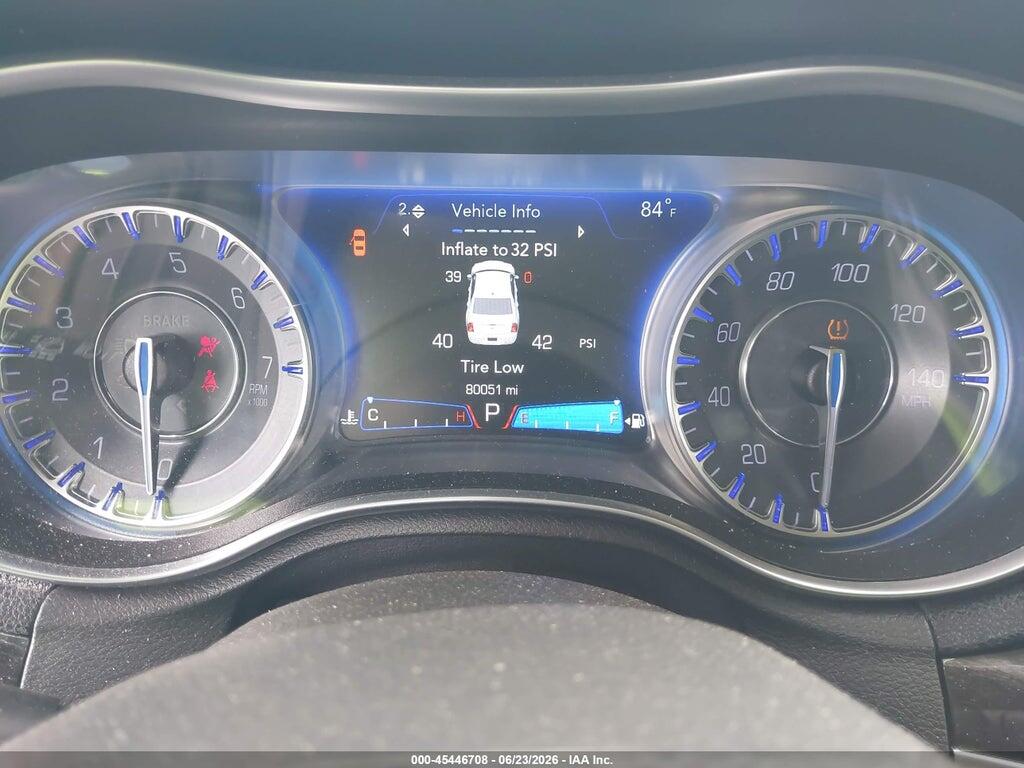 2C3CCAAG9GH141911 2016 CHRYSLER 300 photo no. 7