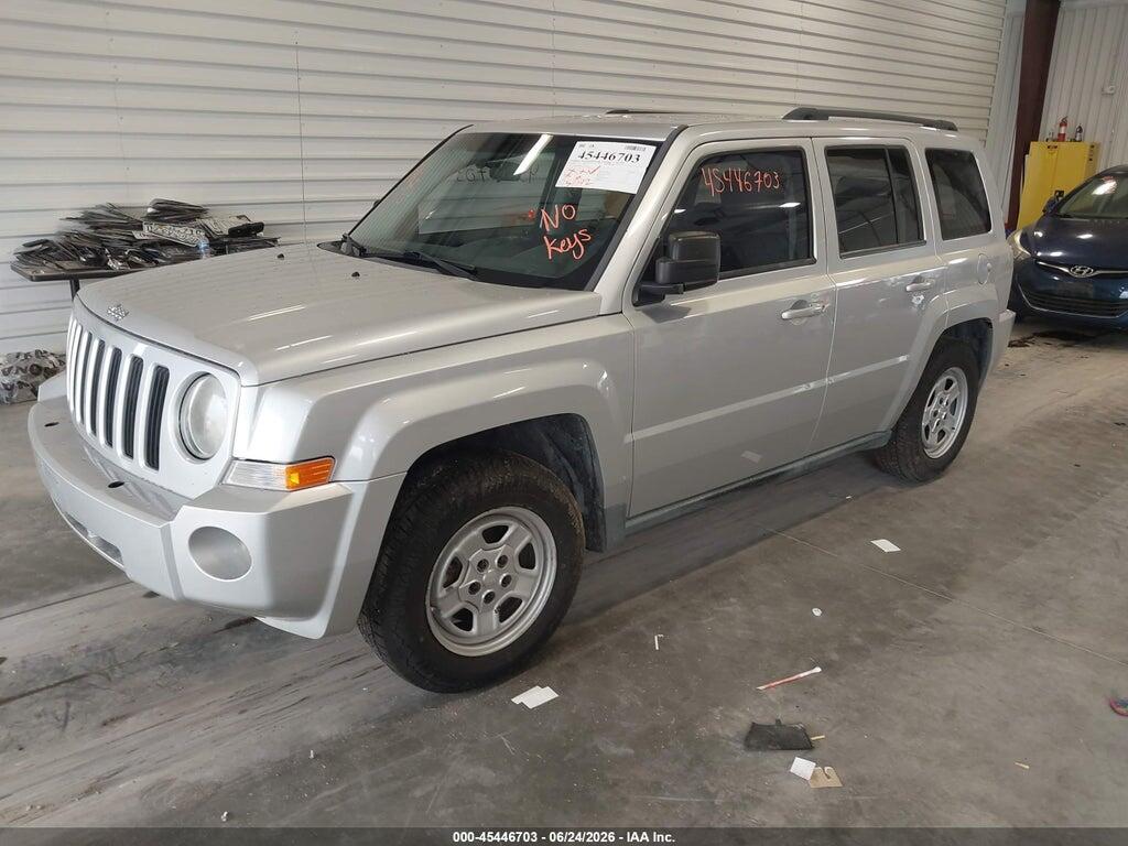 1J4NF2GB8AD530700 2010 JEEP PATRIOT photo no. 2