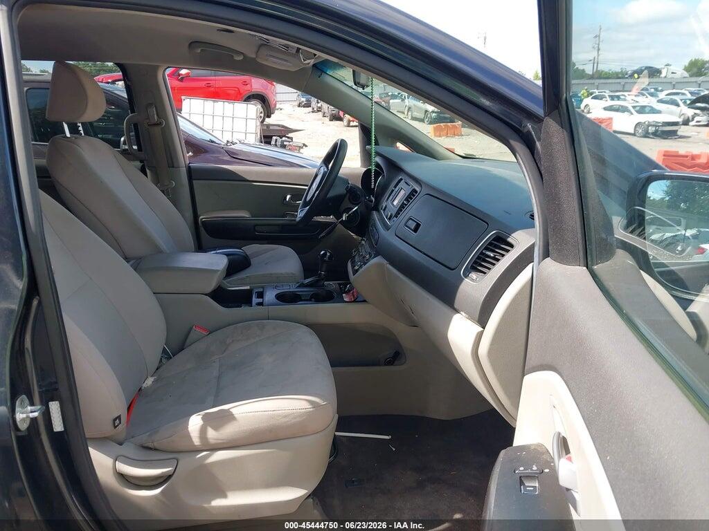 KNDMB5C13H6231884 2017 KIA SEDONA photo no. 5