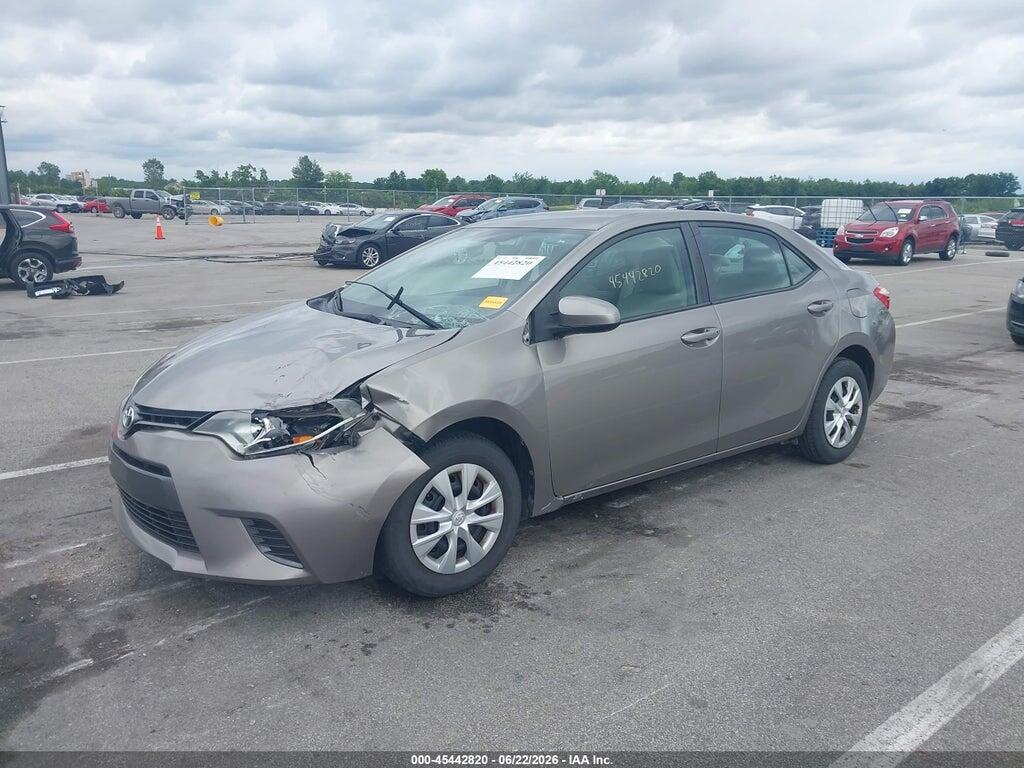 2T1BPRHE9FC438698 2015 TOYOTA COROLLA photo no. 2