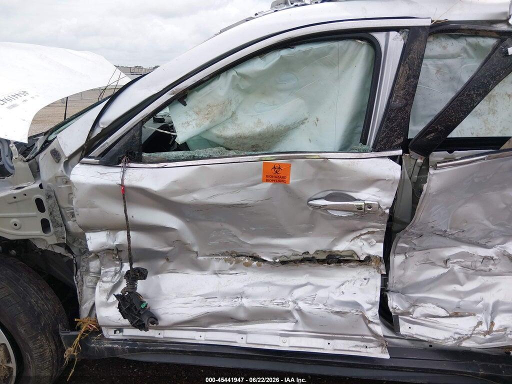 5N1AT2MT7LC702200 2020 NISSAN ROGUE photo no. 9
