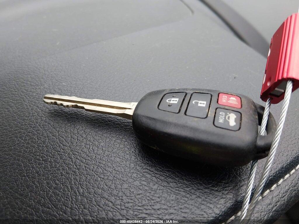 4T4BF1FK9GR542854 2016 TOYOTA CAMRY photo no. 11