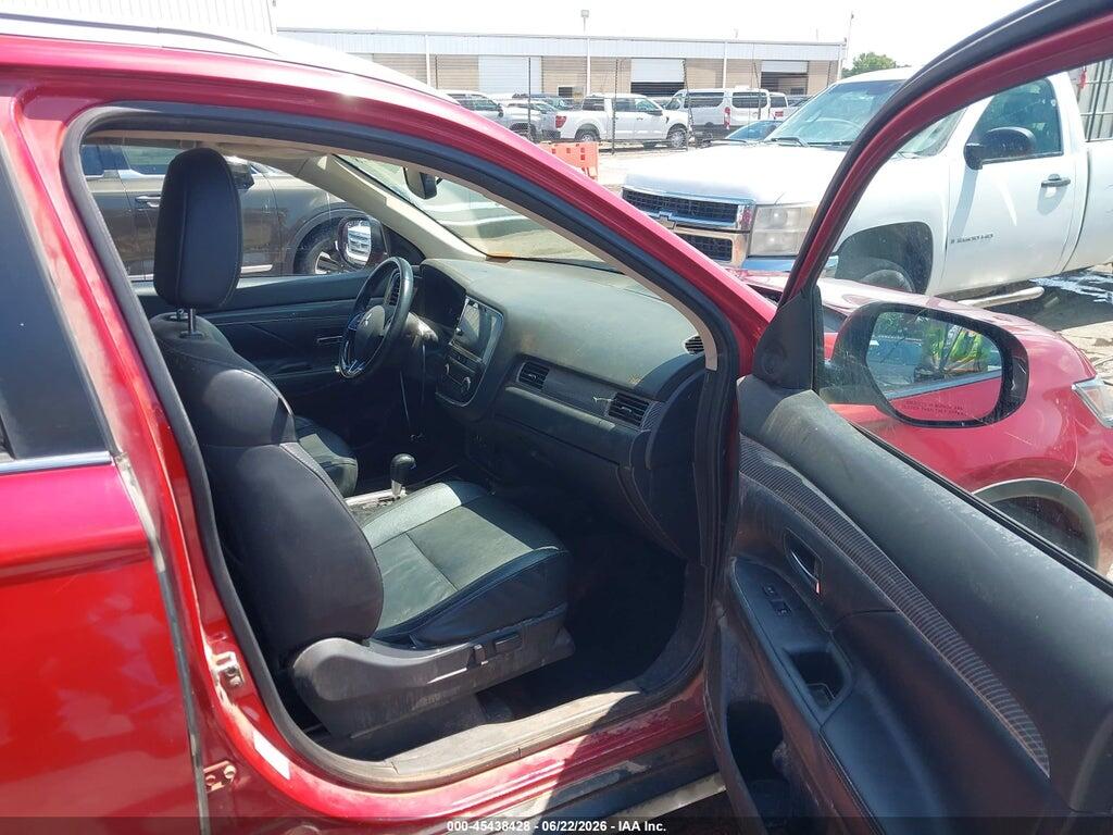 JA4AZ3A30KZ021069 2019 MITSUBISHI OUTLANDER photo no. 5