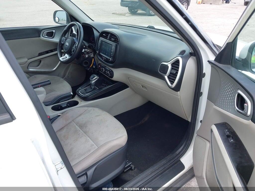 KNDJ23AU2M7738591 2021 KIA SOUL photo no. 5
