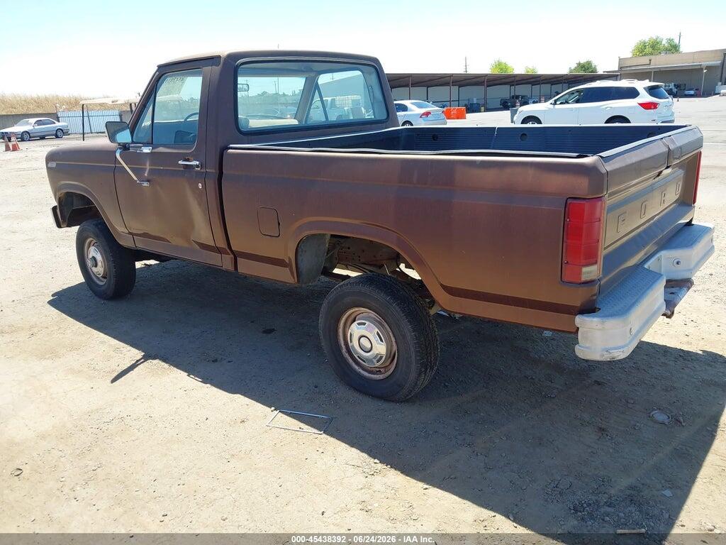 1FTEF14N5GPB68749 1986 FORD F150 photo no. 3