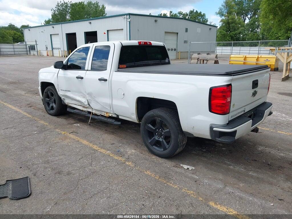 1GCVKPEC7HZ395085 2017 CHEVROLET SILVERADO 1500 photo no. 3