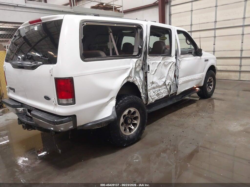1FMNU41S7YEB40137 2000 FORD EXCURSION photo no. 4