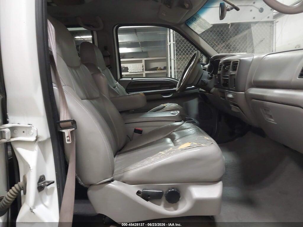 1FMNU41S7YEB40137 2000 FORD EXCURSION photo no. 5