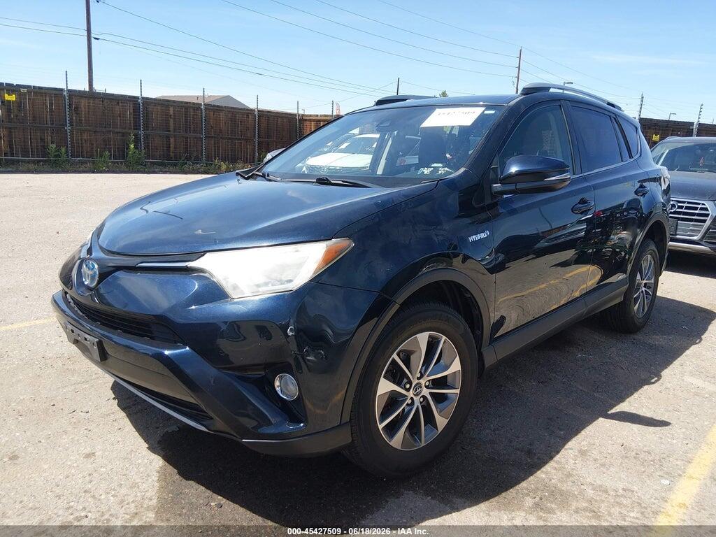 JTMRJREV3HD085546 2017 TOYOTA RAV4 HYBRID photo no. 2