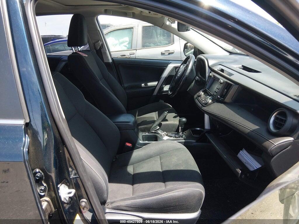 JTMRJREV3HD085546 2017 TOYOTA RAV4 HYBRID photo no. 5