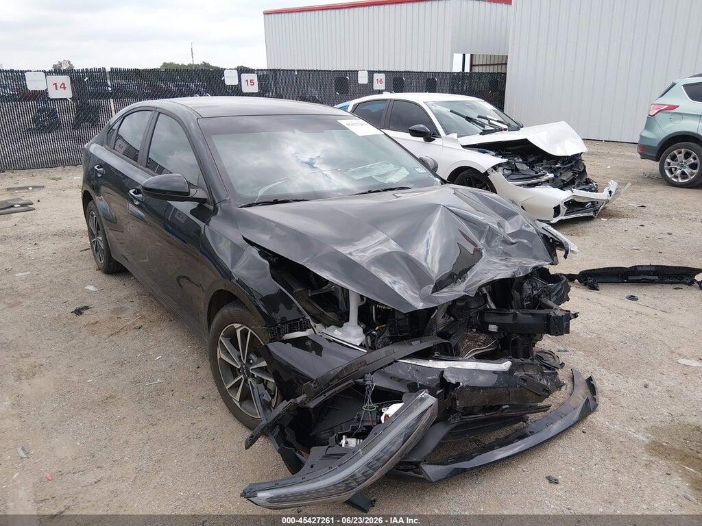 3KPF24AD3RE827640 2024 KIA FORTE photo no. 1