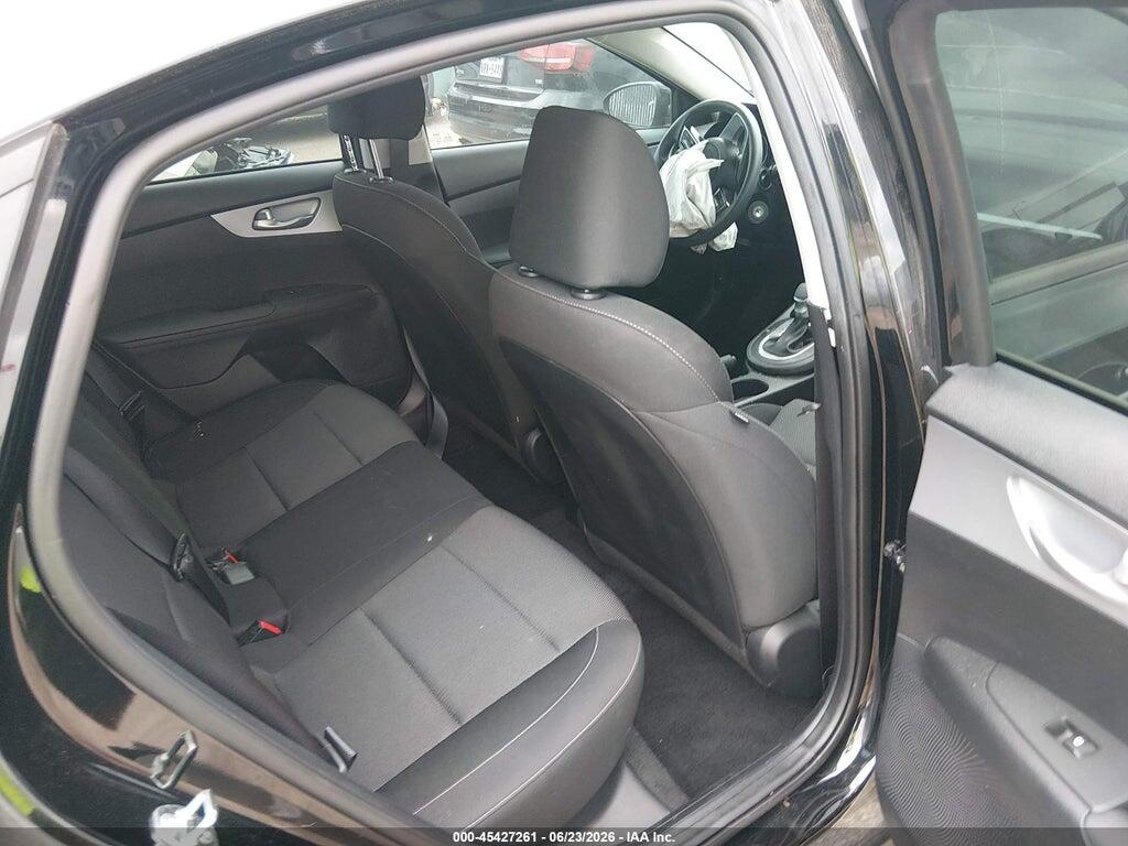 3KPF24AD3RE827640 2024 KIA FORTE photo no. 8
