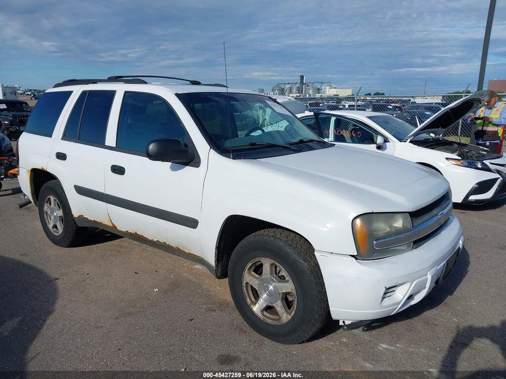1GNDT13S452332313 2005 CHEVROLET TRAILBLAZER photo no. 1