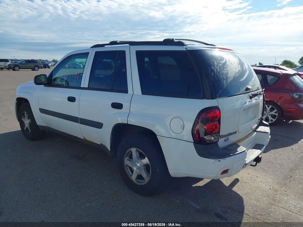 1GNDT13S452332313 2005 CHEVROLET TRAILBLAZER photo no. 3
