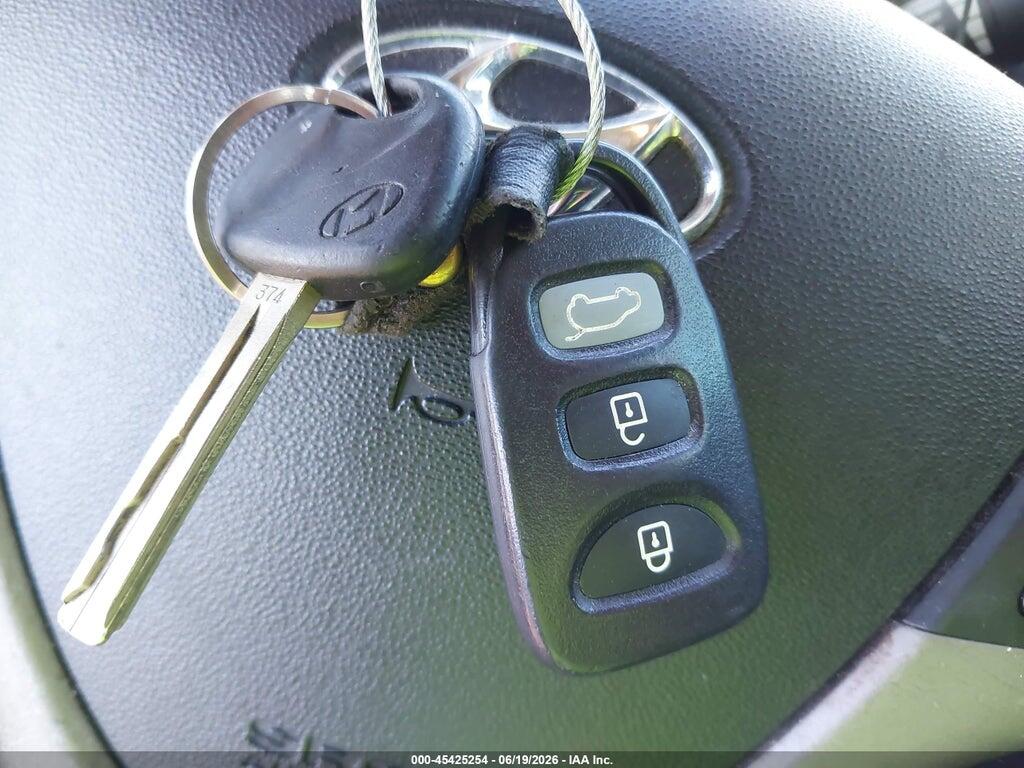 KMHDC8AE9AU060933 2010 HYUNDAI ELANTRA TOURING photo no. 11