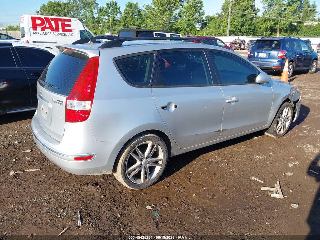 KMHDC8AE9AU060933 2010 HYUNDAI ELANTRA TOURING photo no. 4