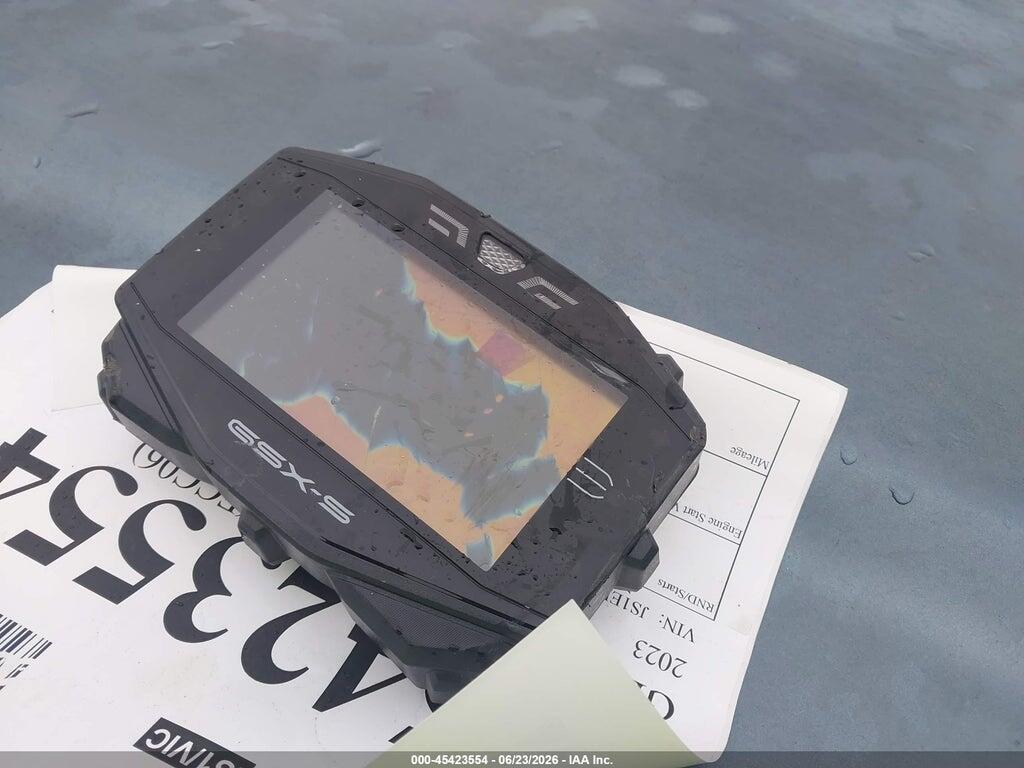 JS1EK11B6P7100220 2023 SUZUKI GSX-S1000 photo no. 7