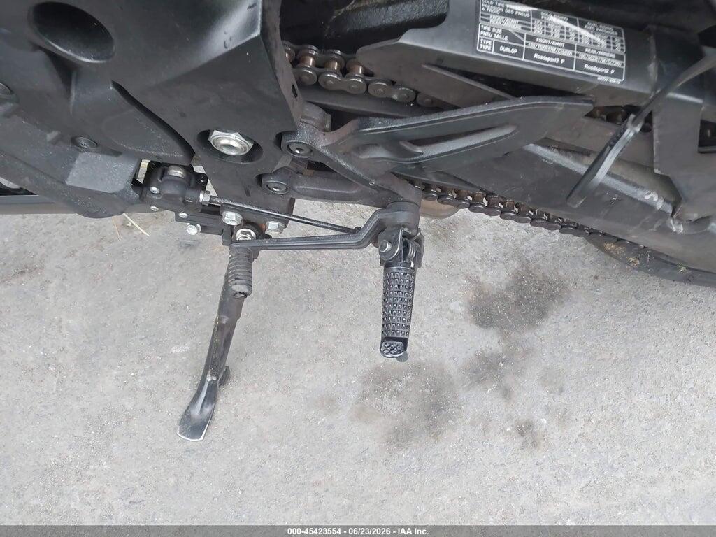 JS1EK11B6P7100220 2023 SUZUKI GSX-S1000 photo no. 9