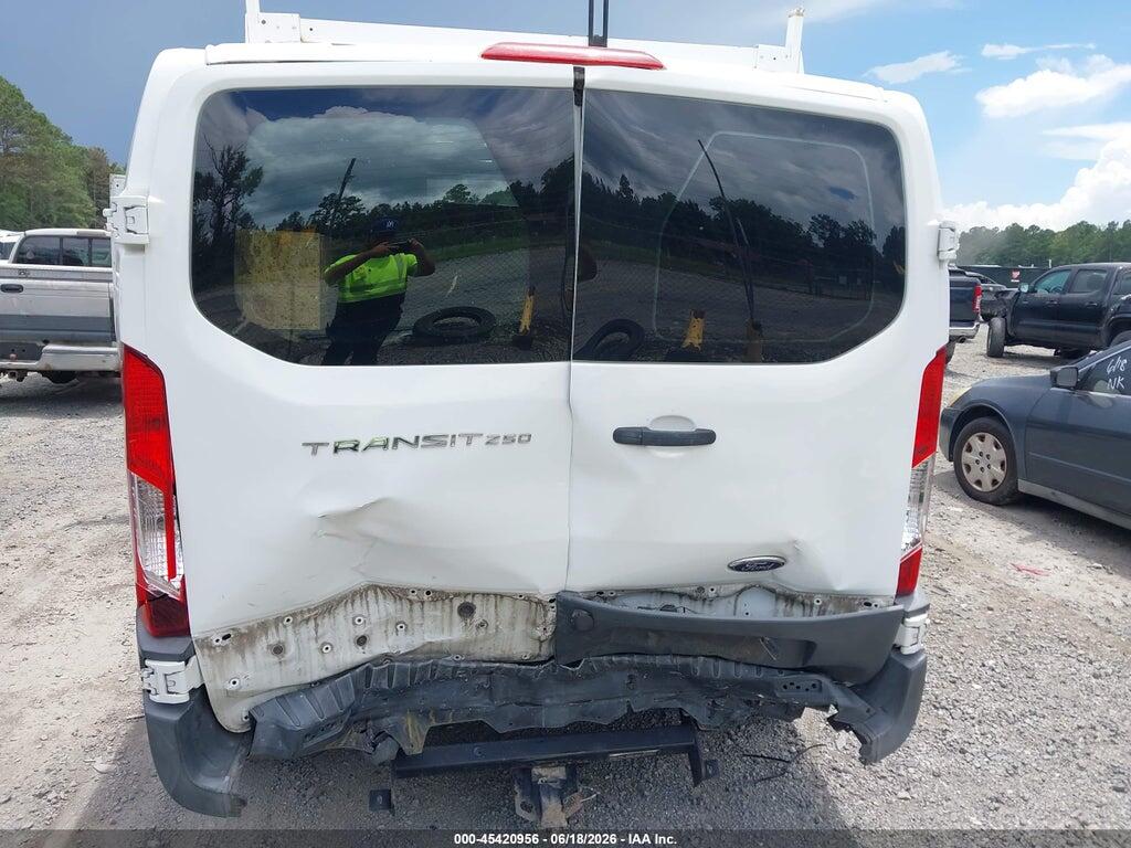 1FTYR1ZM7GKA46721 2016 FORD TRANSIT-250 photo no. 6