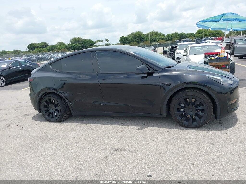 7SAYGDED7RF035203 2024 TESLA MODEL Y photo no. 11