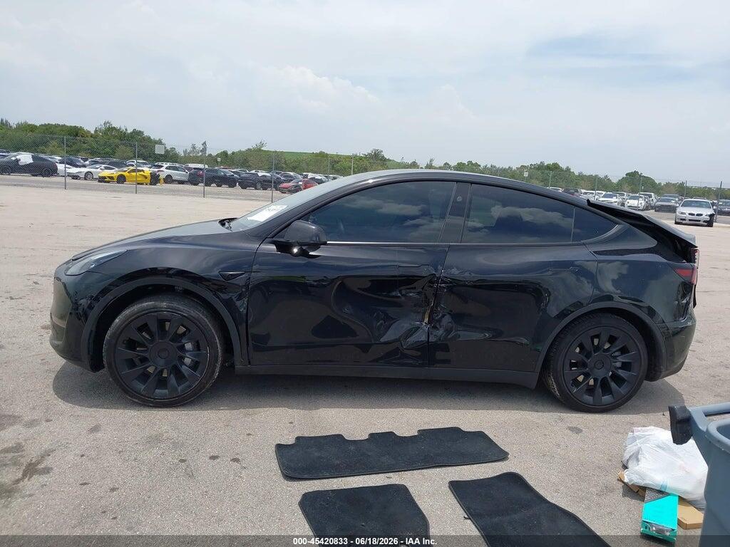 7SAYGDED7RF035203 2024 TESLA MODEL Y photo no. 12